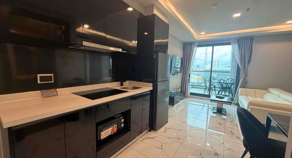 À louer 2 chambres condo à Bang Lamung, Chonburi