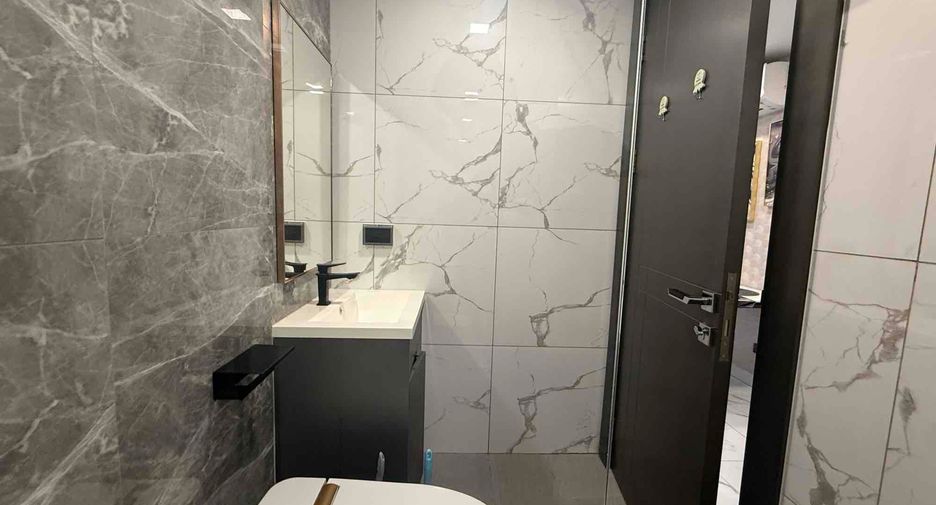À louer 2 chambres condo à Bang Lamung, Chonburi