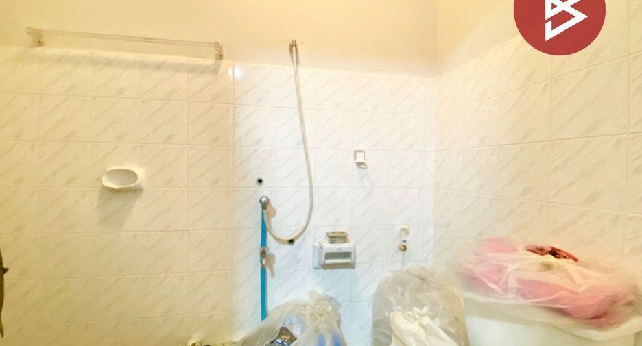 Reihenhaus zum Kauf mit 2 Zimmer in Mueang Chon Buri, Chonburi