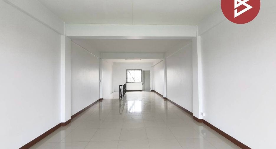 ขาย 4 ห้องนอน พื้นที่ค้าปลีก ใน เมืองสมุทรปราการ, สมุทรปราการ