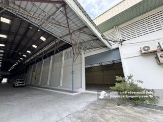 For rent warehouse in Khan Na Yao, Bangkok