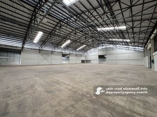 For rent warehouse in Khan Na Yao, Bangkok