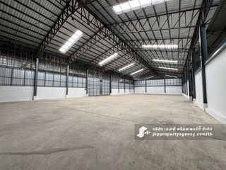 For rent warehouse in Khan Na Yao, Bangkok