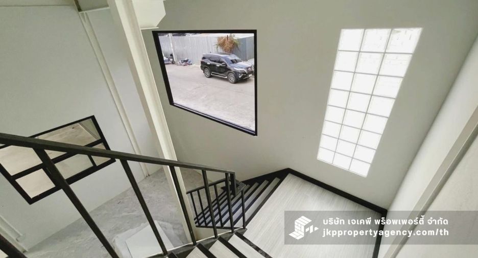 For rent warehouse in Bang Kapi, Bangkok