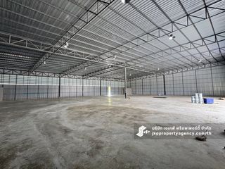 For rent warehouse in Huai Khwang, Bangkok