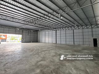 For rent warehouse in Huai Khwang, Bangkok