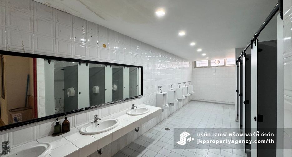 出租 仓库 在 Pathum Wan, 曼谷