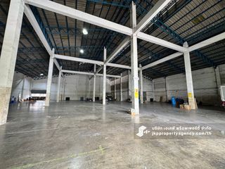 For rent warehouse in Huai Khwang, Bangkok