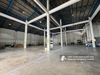 For rent warehouse in Huai Khwang, Bangkok