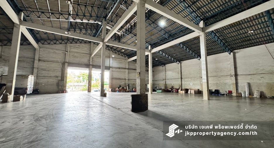 For rent warehouse in Huai Khwang, Bangkok