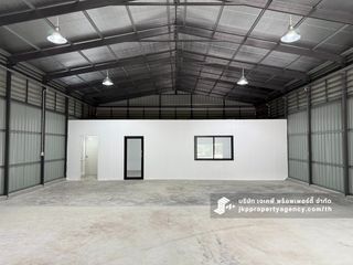 For rent warehouse in Lat Phrao, Bangkok