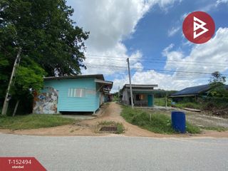 Terreno en venta en Phanat Nikhom, Chonburi