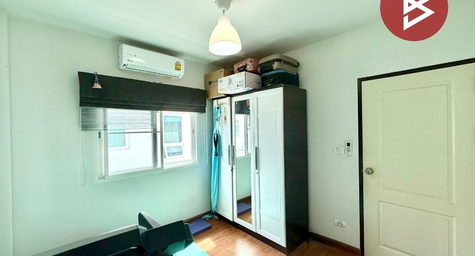 Casa en venta de 4 habitaciones en Pak Kret, Nonthaburi