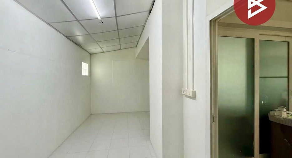 Casa en venta de 4 habitaciones en Pak Kret, Nonthaburi
