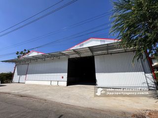 For rent warehouse in Saphan Sung, Bangkok