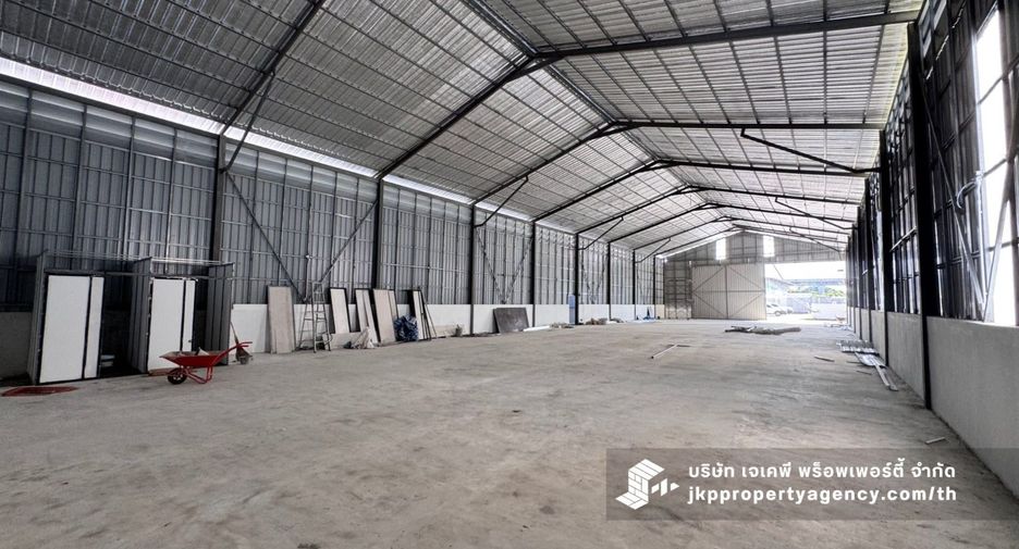 For rent warehouse in Saphan Sung, Bangkok