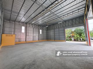 For rent warehouse in Wang Thonglang, Bangkok