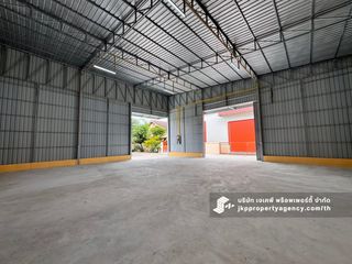 For rent warehouse in Wang Thonglang, Bangkok