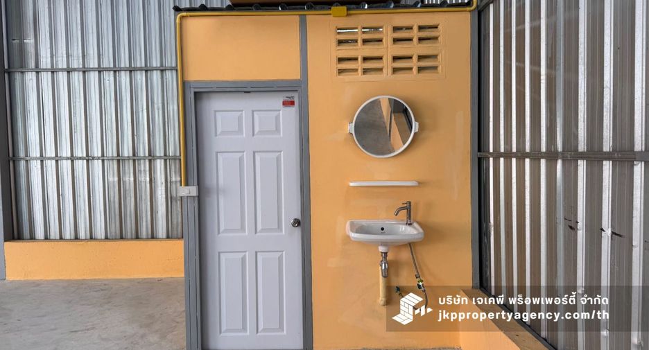 For rent warehouse in Wang Thonglang, Bangkok
