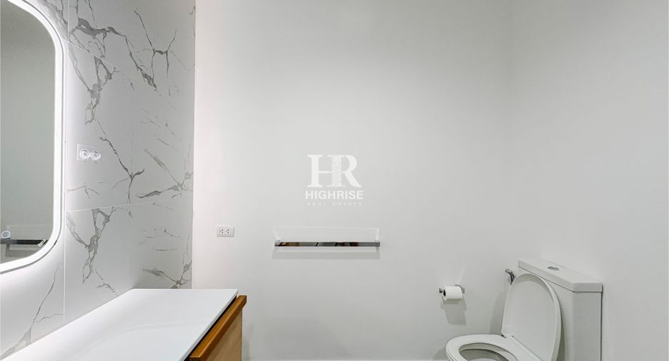 For sale 2 bedrooms condo in Bang Lamung, Chonburi