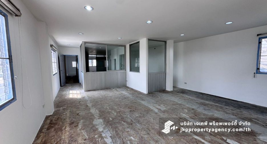 For rent warehouse in Bueng Kum, Bangkok