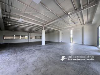 For rent warehouse in Bang Kapi, Bangkok