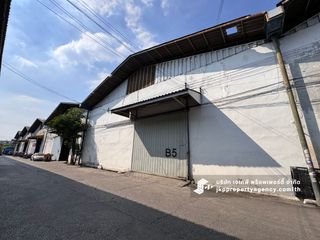 For rent warehouse in Bang Kapi, Bangkok
