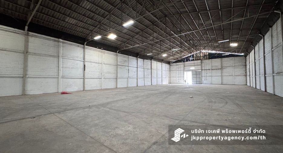 For rent warehouse in Bang Kapi, Bangkok