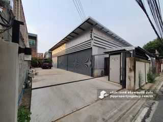 For rent warehouse in Chatuchak, Bangkok