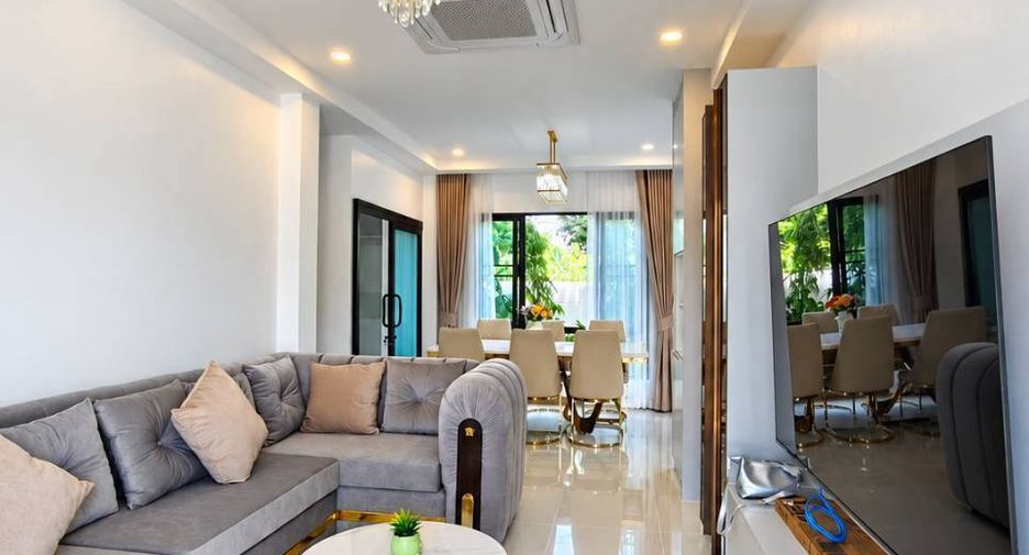 Casa en alquiler de 4 habitaciones en Hang Dong, Chiang Mai