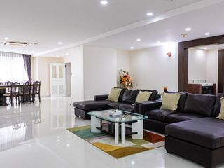 出租 3 卧室 公寓 在 Khlong Toei, 曼谷