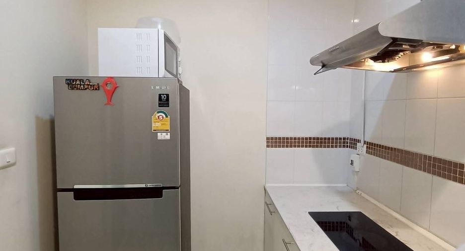 For rent 2 bedrooms townhouse in Mueang Chiang Mai, Chiang Mai