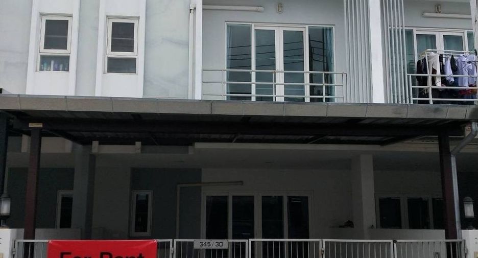 For rent 2 bedrooms townhouse in Mueang Chiang Mai, Chiang Mai
