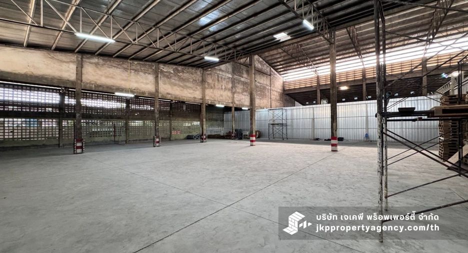 For rent warehouse in Khan Na Yao, Bangkok