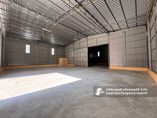 For rent warehouse in Wang Thonglang, Bangkok