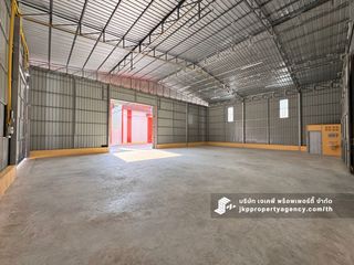 For rent warehouse in Wang Thonglang, Bangkok