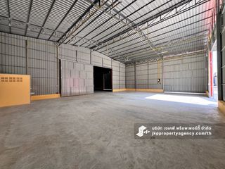 For rent warehouse in Wang Thonglang, Bangkok