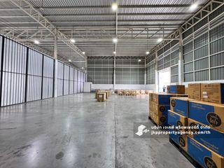 For rent warehouse in Khlong Toei, Bangkok