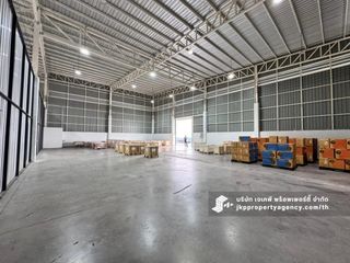 For rent warehouse in Khlong Toei, Bangkok