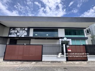 For rent warehouse in Suan Luang, Bangkok