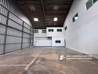 For rent warehouse in Suan Luang, Bangkok