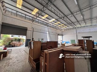 For rent warehouse in Khlong Toei, Bangkok