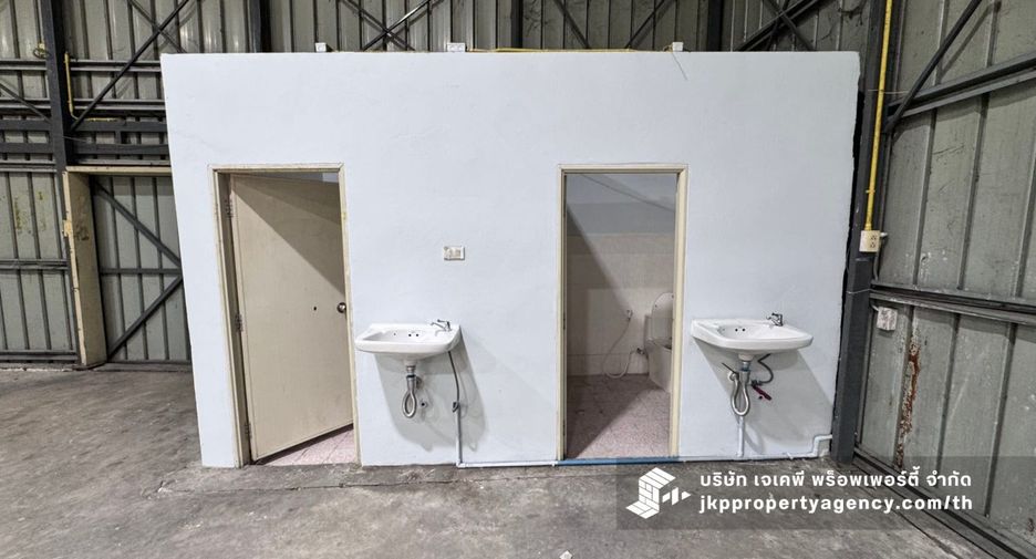 For rent warehouse in Sai Mai, Bangkok