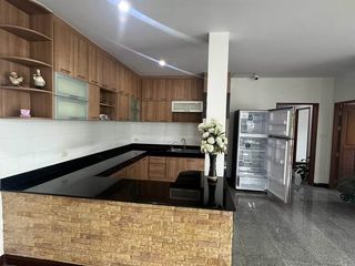 For rent 4 bedrooms house in Mueang Samut Prakan, Samut Prakan