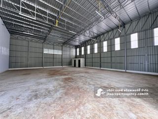 For rent warehouse in Bang Kapi, Bangkok