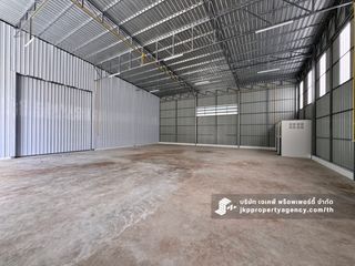 For rent warehouse in Bang Kapi, Bangkok