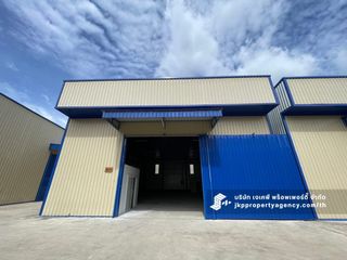 For rent warehouse in Wang Thonglang, Bangkok