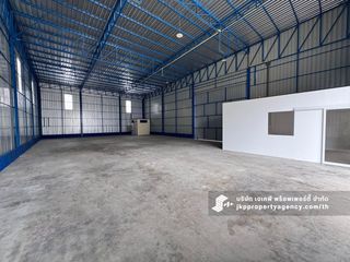 For rent warehouse in Wang Thonglang, Bangkok