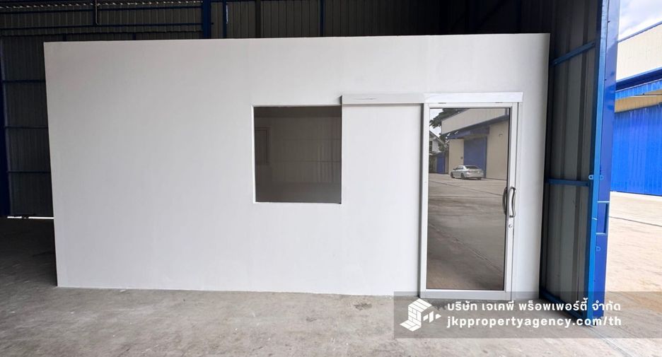 For rent warehouse in Wang Thonglang, Bangkok