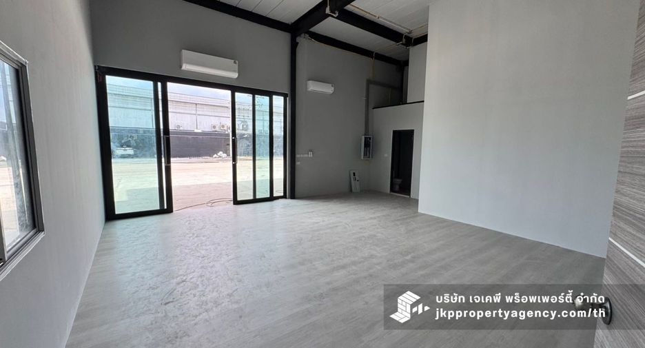 For rent warehouse in Khlong Sam Wa, Bangkok